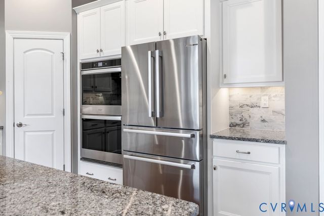 11655 Riverboat Dr, Chester, VA 23836