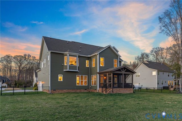 11655 Riverboat Dr, Chester, VA 23836