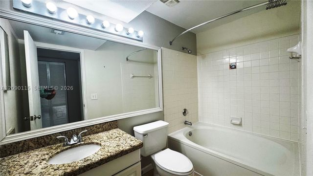 1760 Palm Cove Blvd 5-305, Delray Beach, FL 33445