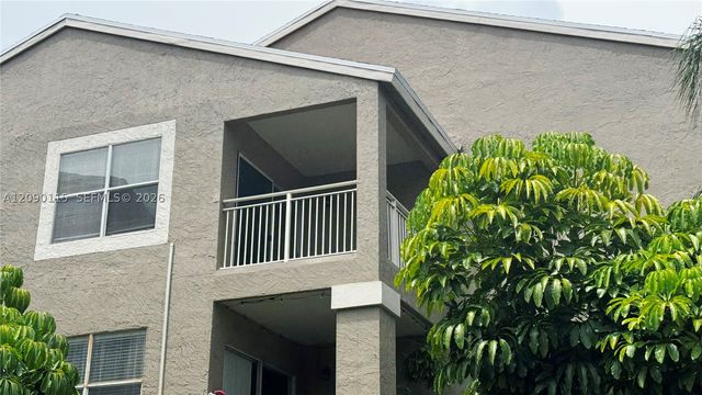 1760 Palm Cove Blvd 5-305, Delray Beach, FL 33445