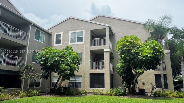 1760 Palm Cove Blvd 5-305, Delray Beach, FL 33445