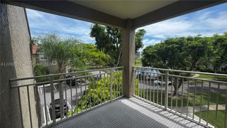 1760 Palm Cove Blvd 5-305, Delray Beach, FL 33445
