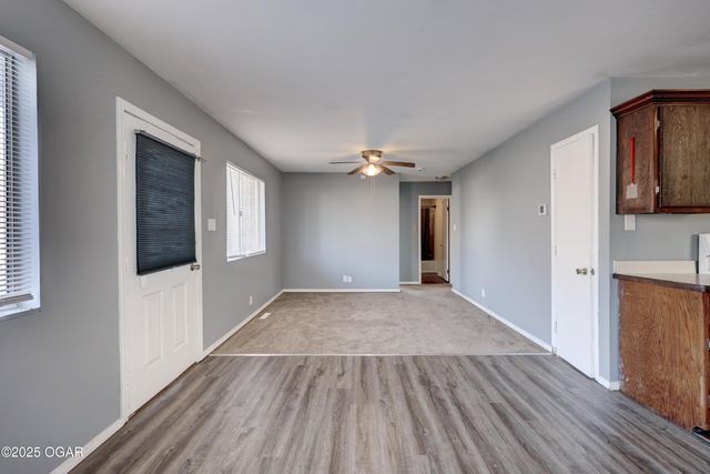 218 S Byers Avenue, Joplin, MO 64801