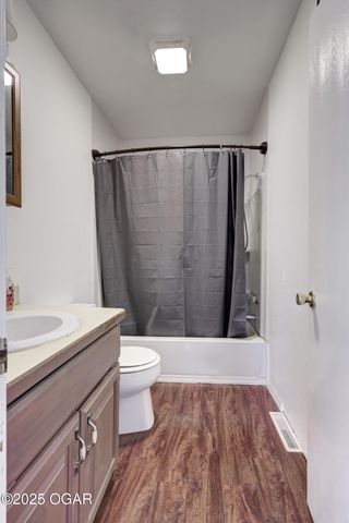 218 S Byers Avenue, Joplin, MO 64801