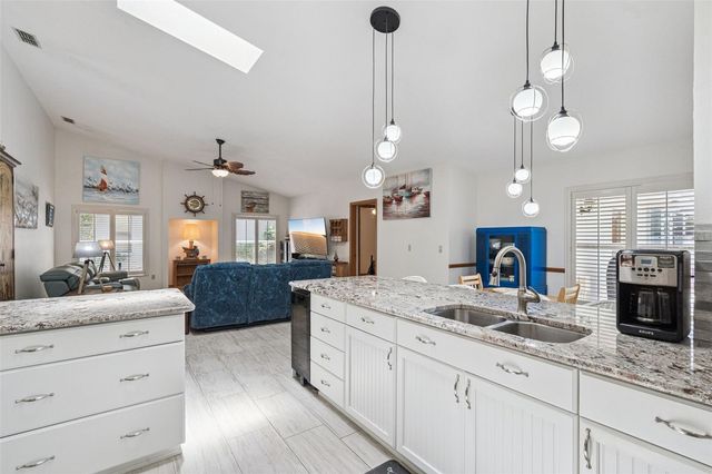 33939 VALENCIA DRIVE, Leesburg, FL 34788