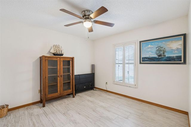 33939 VALENCIA DRIVE, Leesburg, FL 34788
