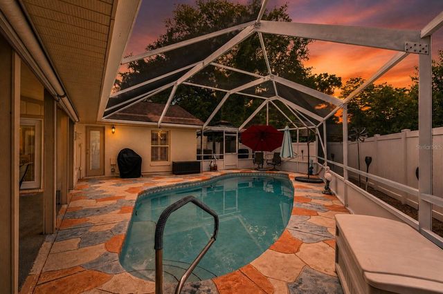 33939 VALENCIA DRIVE, Leesburg, FL 34788