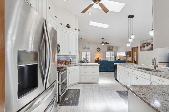 33939 VALENCIA DRIVE, Leesburg, FL 34788