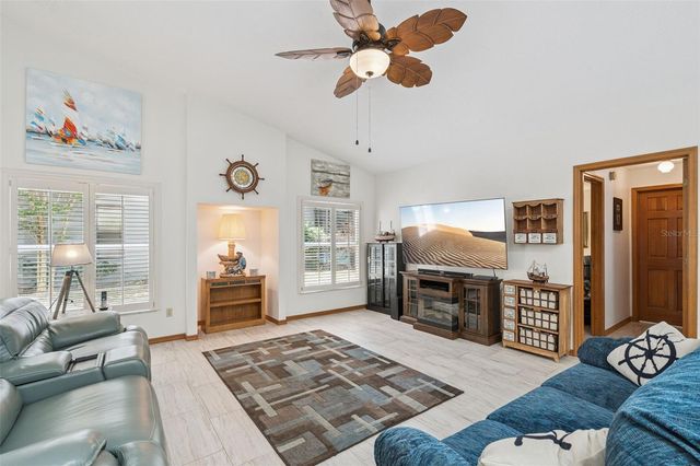 33939 VALENCIA DRIVE, Leesburg, FL 34788