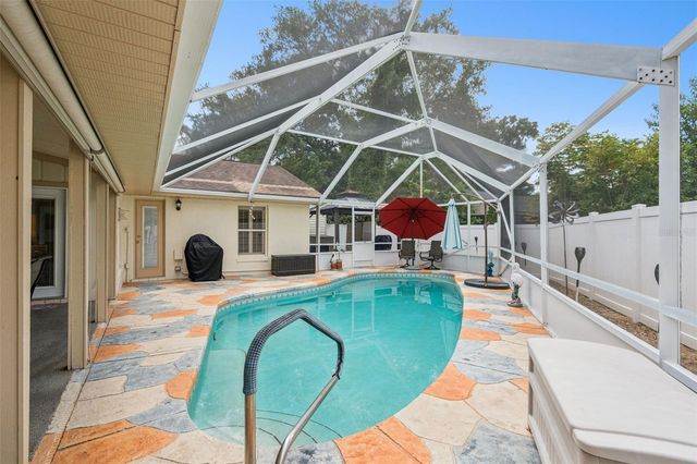 33939 VALENCIA DRIVE, Leesburg, FL 34788
