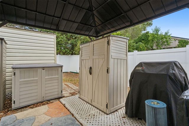 33939 VALENCIA DRIVE, Leesburg, FL 34788