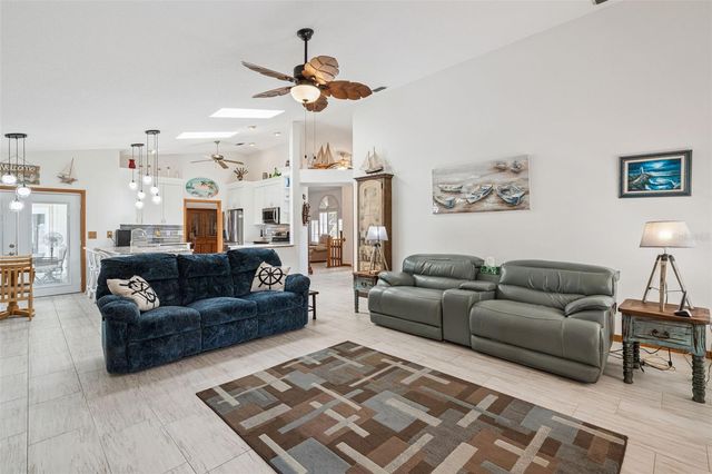 33939 VALENCIA DRIVE, Leesburg, FL 34788