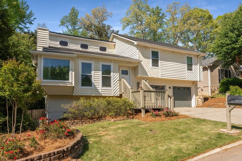 1109 Capital Club NE Circle, Brookhaven, GA 30319