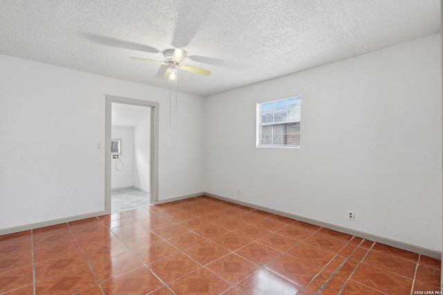 1721 Brunswick Blvd., San Antonio, TX 78211