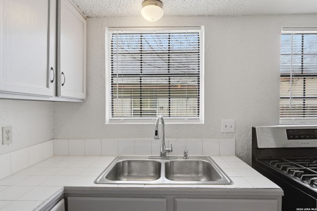 1721 Brunswick Blvd., San Antonio, TX 78211