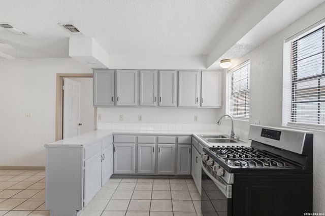 1721 Brunswick Blvd., San Antonio, TX 78211