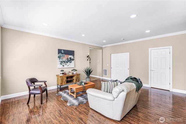 7911 Oregon Trail, Maple Falls, WA 98266