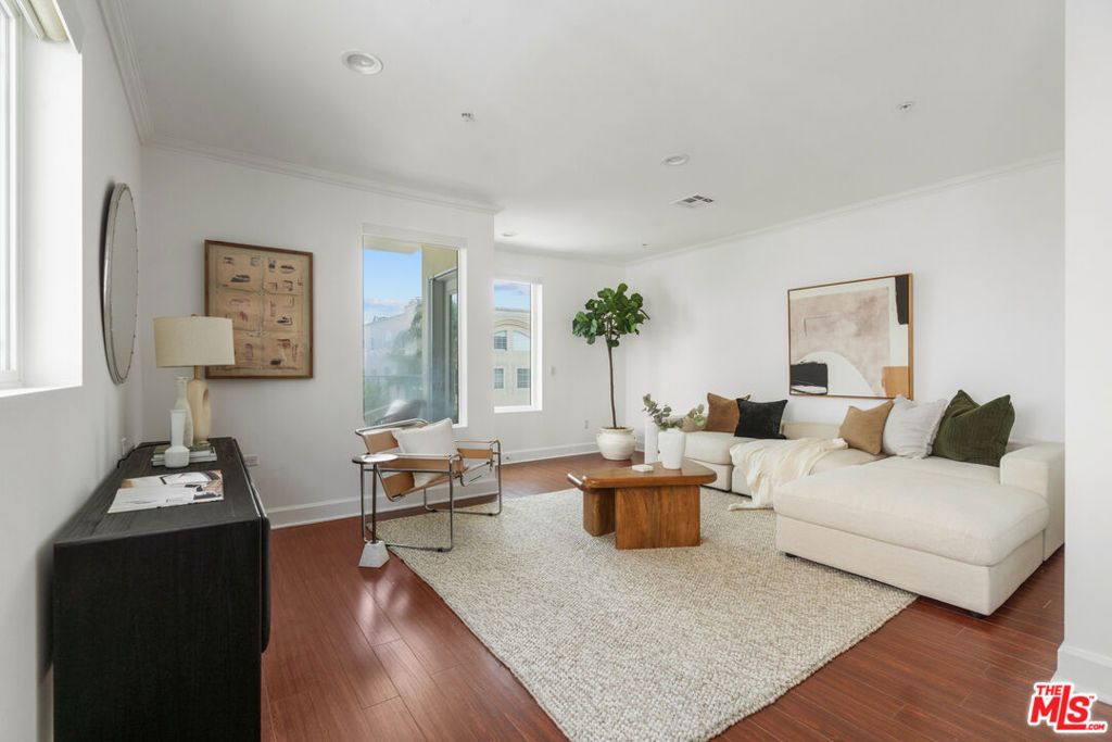 11801 Avon Way 5, Los Angeles, CA 90066 — photo 3