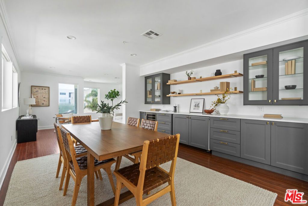 11801 Avon Way 5, Los Angeles, CA 90066 — photo 5