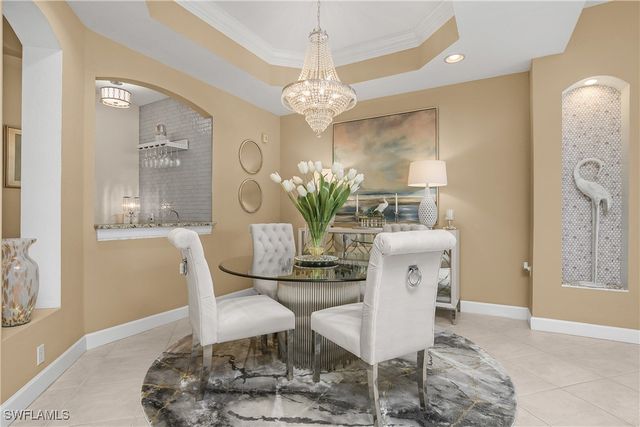 9221 Indigo Isle CT 102, Estero, FL 34135