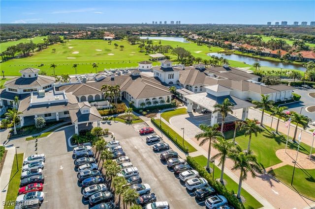 9221 Indigo Isle CT 102, Estero, FL 34135