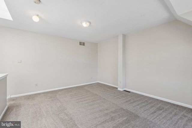 321 SAGE LN, Philadelphia, PA 19128