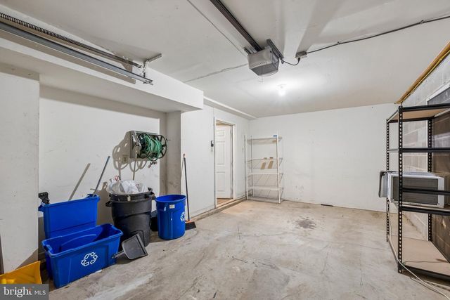 321 SAGE LN, Philadelphia, PA 19128