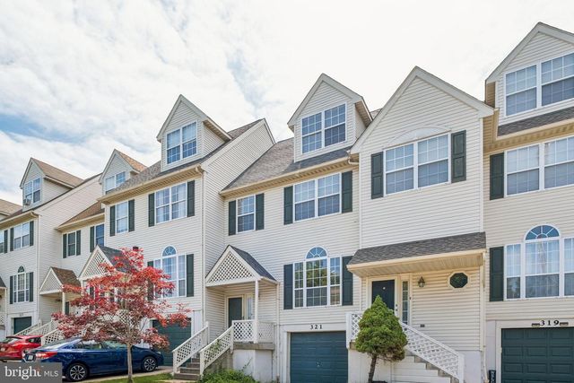 321 SAGE LN, Philadelphia, PA 19128