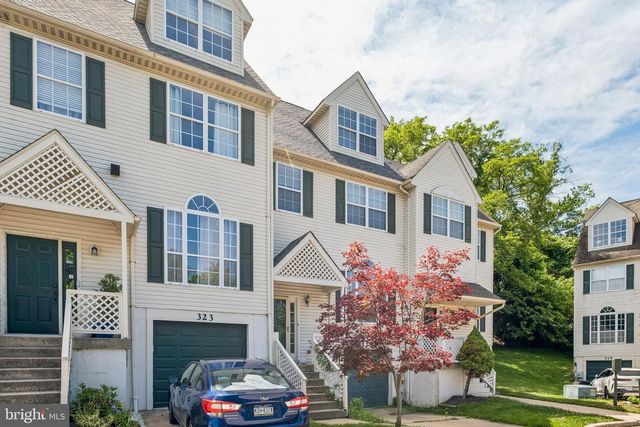 321 SAGE LN, Philadelphia, PA 19128
