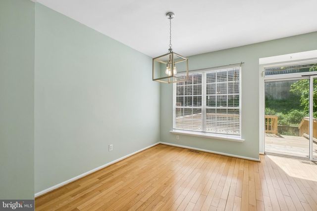 321 SAGE LN, Philadelphia, PA 19128