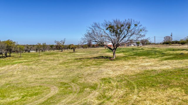 100 Stoneridge Trail, Weatherford, TX 76087