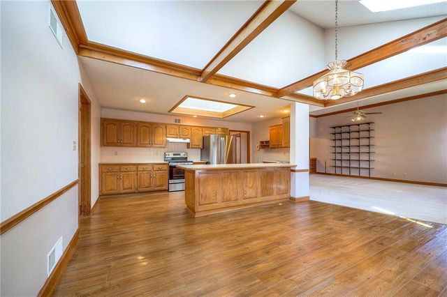 3413 N 154th Terrace Court, Basehor, KS 66007