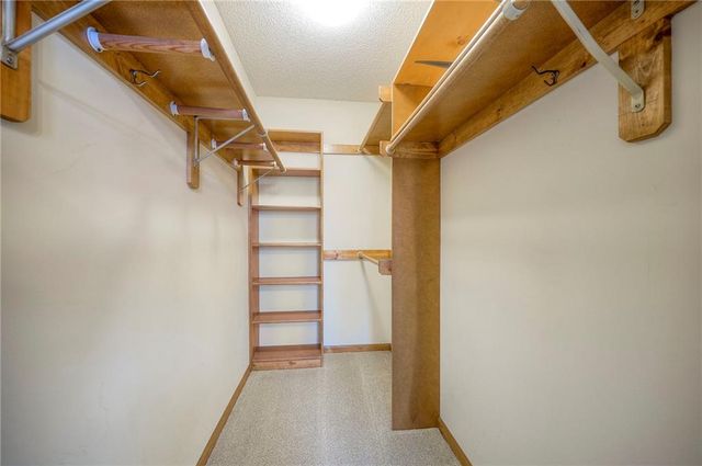 3413 N 154th Terrace Court, Basehor, KS 66007