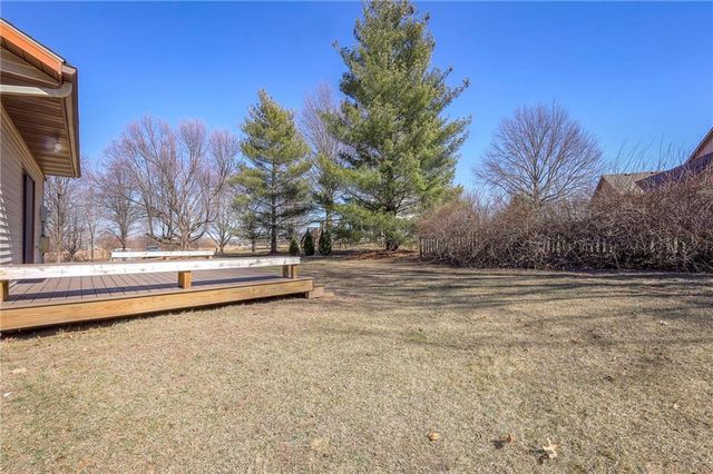 3413 N 154th Terrace Court, Basehor, KS 66007