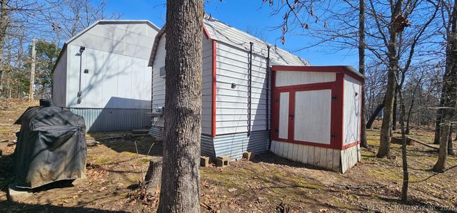 35853 S Cherokee Drive, Park Hill, OK 74451