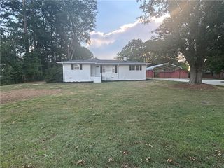 203 Duckworth Drive, Williamston, SC 29697