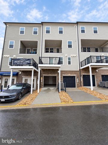 42635 DARALA DR, Ashburn, VA 20147