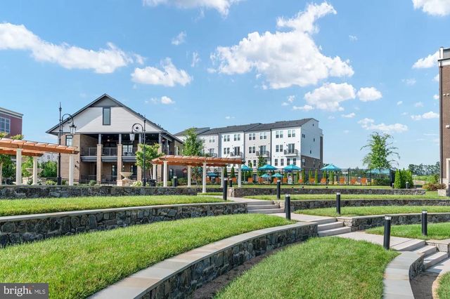 42635 DARALA DR, Ashburn, VA 20147