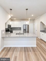 42635 DARALA DR, Ashburn, VA 20147
