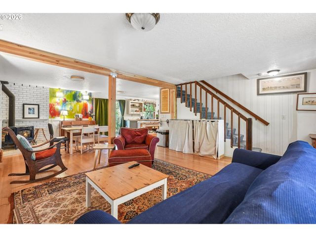 1790 6TH Ave, West Linn, OR 97068