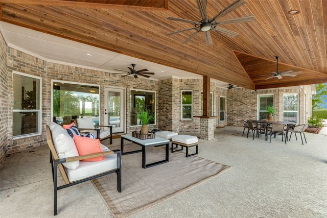 4601 Lake Drive, Celina, TX 75009