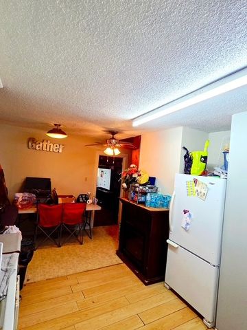 178 S West St, Decaturville, TN 38329