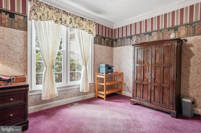 25 ALEXANDERS CT, Newtown, PA 18940