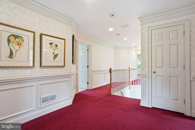 25 ALEXANDERS CT, Newtown, PA 18940