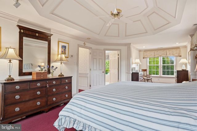 25 ALEXANDERS CT, Newtown, PA 18940