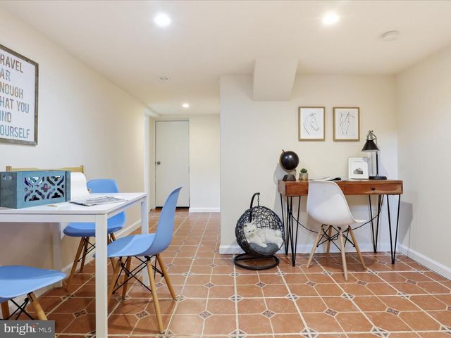 3955 TANEY AVE, Alexandria, VA 22304