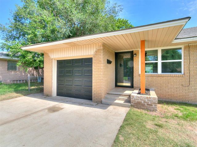 3037 SW 65th Place, Oklahoma City, OK 73159