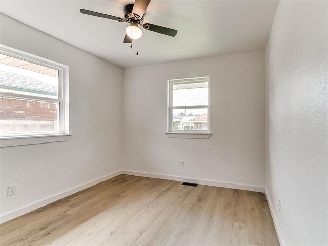 3037 SW 65th Place, Oklahoma City, OK 73159