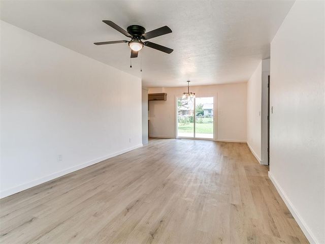 3037 SW 65th Place, Oklahoma City, OK 73159