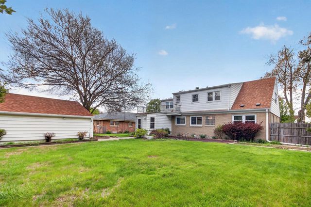4076 N 90th STREET, Milwaukee, WI 53222